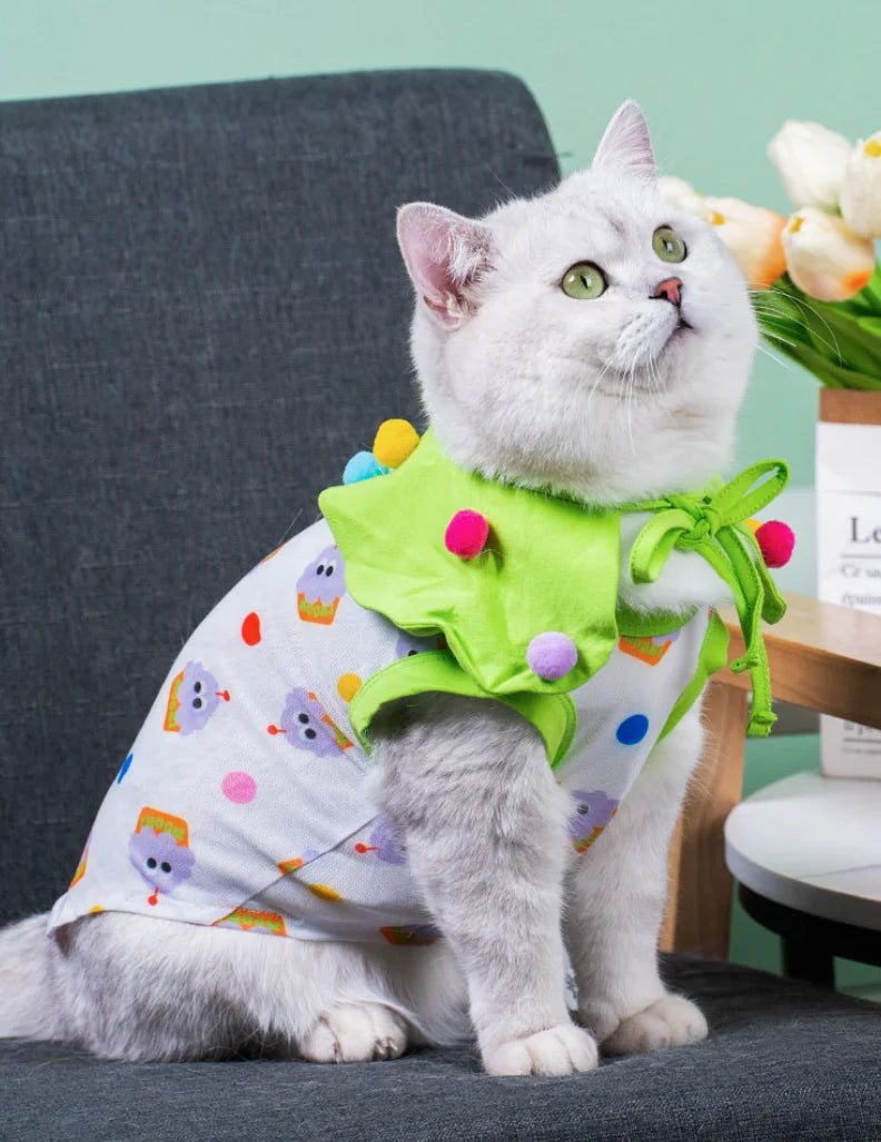 Adorable Cupcake Pet Costume – Lightweight Pet Cape with Colorful Pom-Poms for Small Dogs & Cats